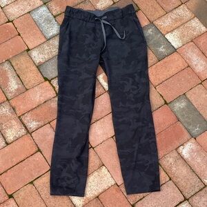 LULULEMON camo pants drawstring
